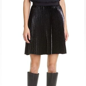 NWT Diane Von Furstenberg Guinevere Pleated Shiny Skirt